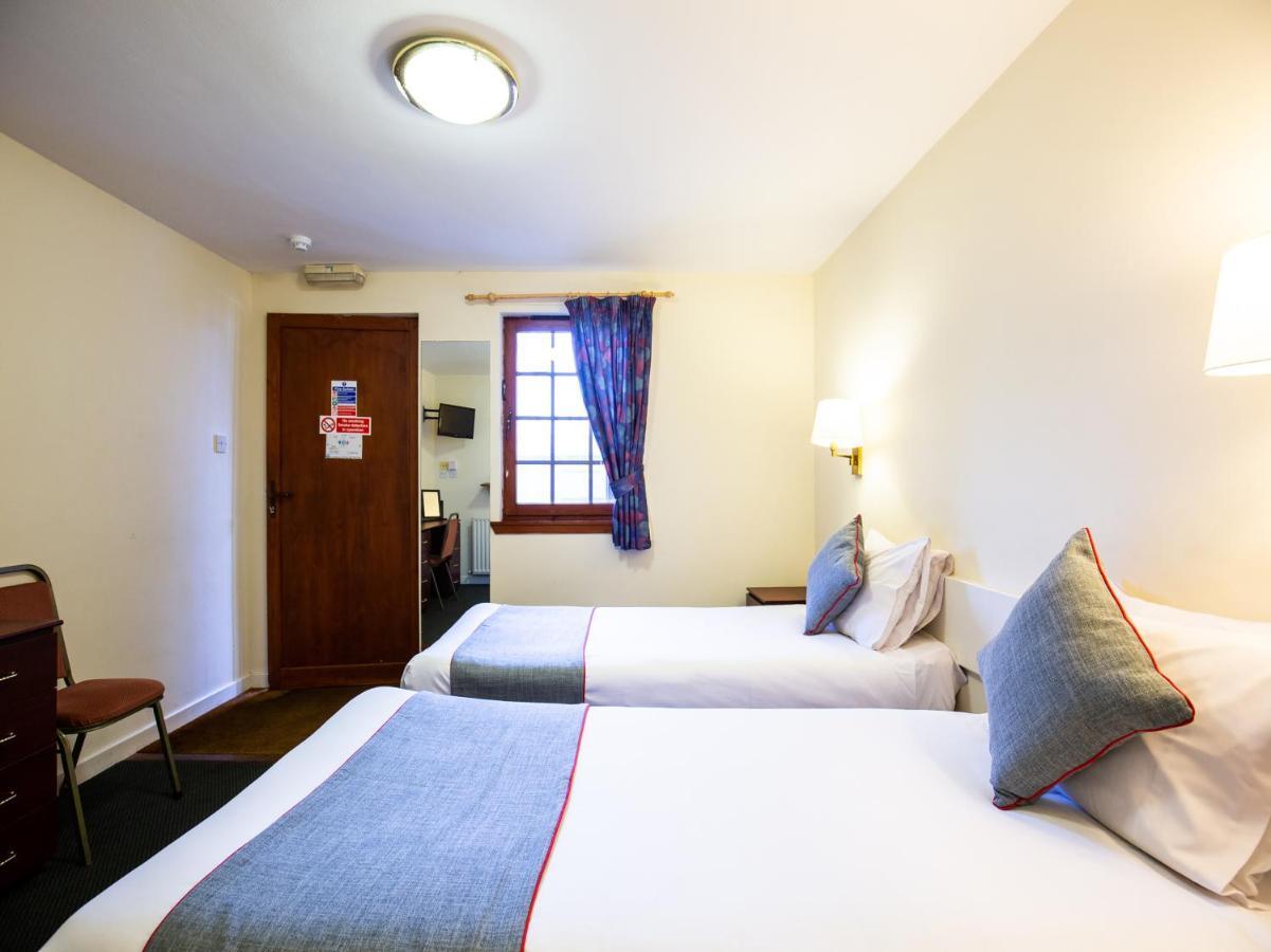 Longforgan Coaching Inn ดันดี ภายนอก รูปภาพ