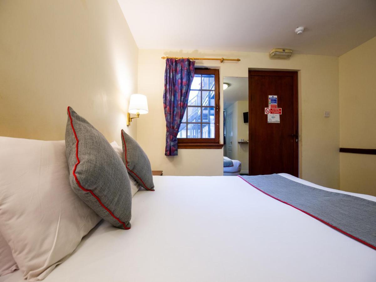 Longforgan Coaching Inn ดันดี ภายนอก รูปภาพ