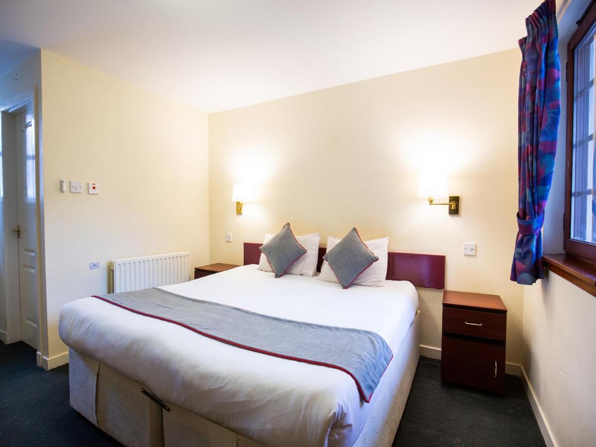 Longforgan Coaching Inn ดันดี ภายนอก รูปภาพ