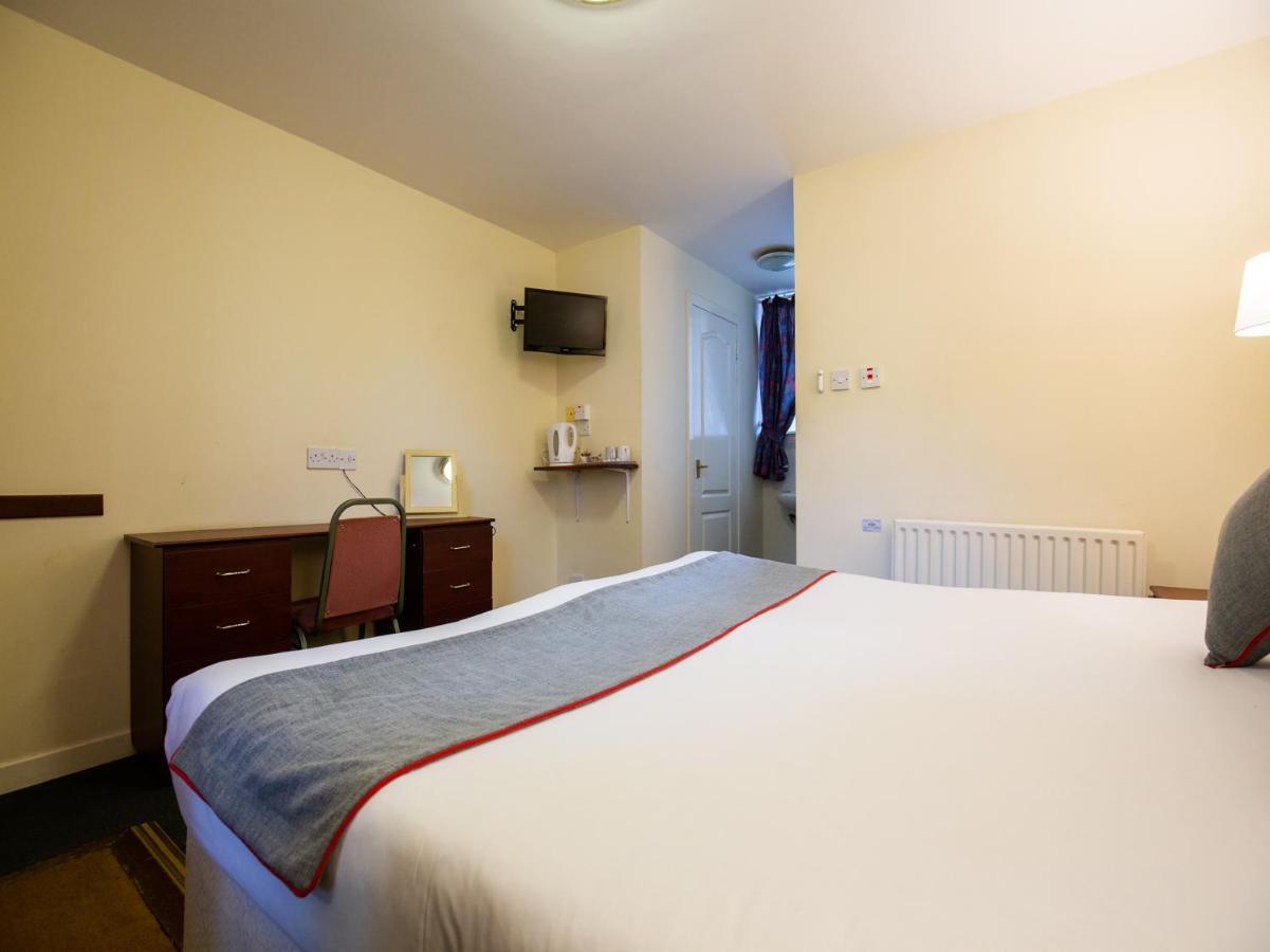 Longforgan Coaching Inn ดันดี ภายนอก รูปภาพ