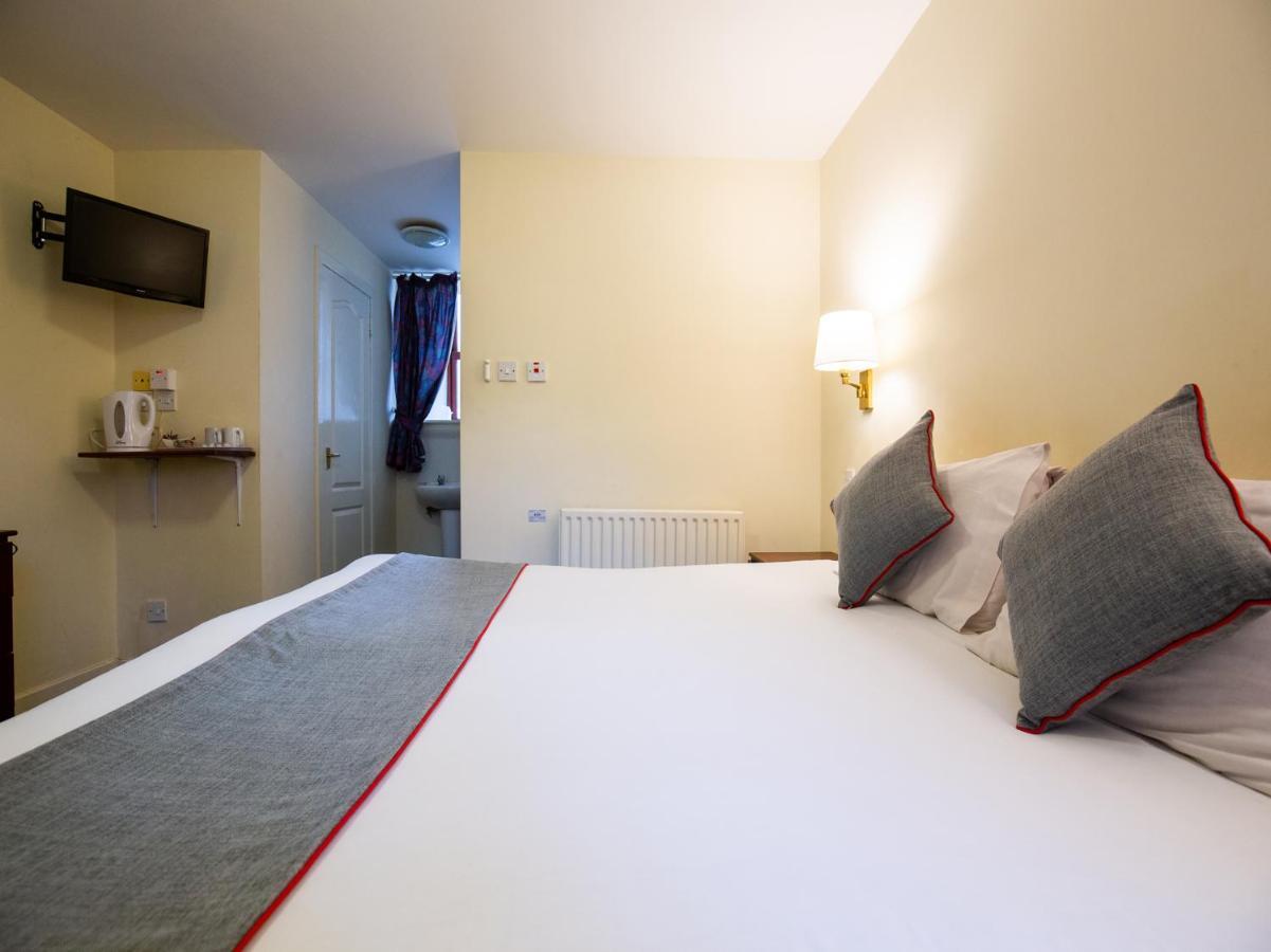 Longforgan Coaching Inn ดันดี ภายนอก รูปภาพ