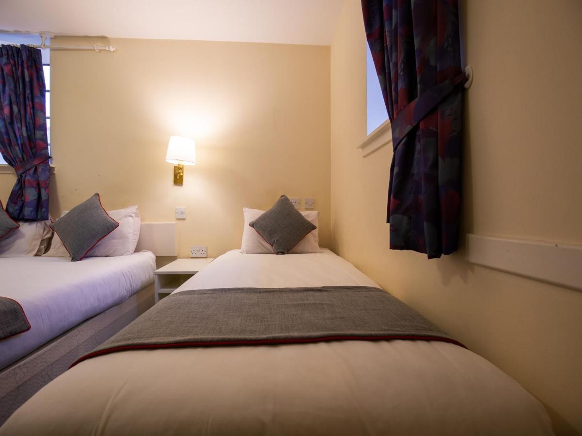 Longforgan Coaching Inn ดันดี ภายนอก รูปภาพ